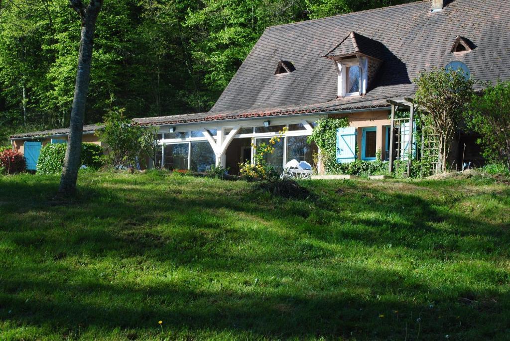 Maison D'Hotes Le Moulin Pointu Sainte-Nathalene Экстерьер фото